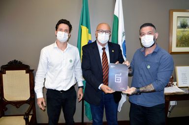 Deputado Romanelli propõe Título de Utilidade Pública à Associação Laura Fressatto
