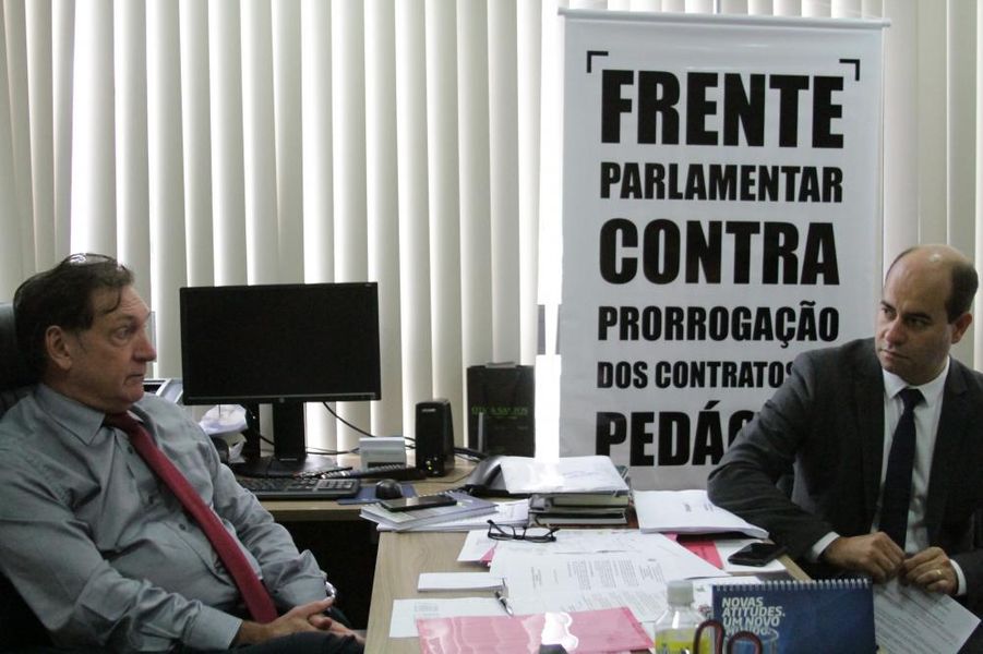 Frente Parlamentar