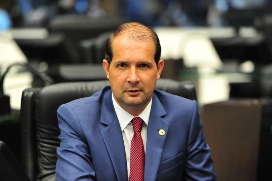 Deputado Marcel Micheletto