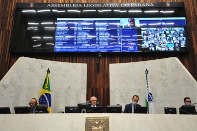 Segue para sanção governamental projeto que cria auxílio às pessoas economicamente vulneráveis