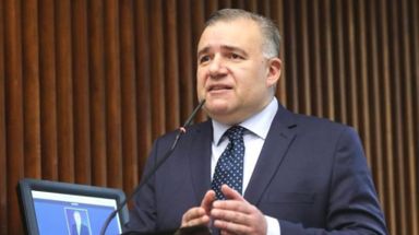 Na Semana Nacional da Enfermagem, deputado Ney Leprevost (União) destaca a importância da valorização dos profissionais de saúde