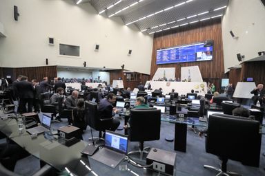 Deputados aprovam doação de imóveis para prestação de serviços municipais