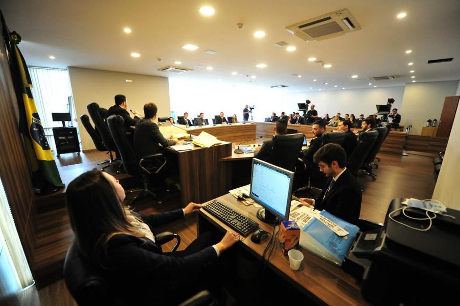 Reunião da CCJ do Parlamento Universitário2