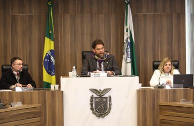 Peritas do MNPCT relatam situação das carceragens do Paraná