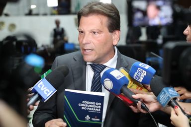 Deputado Paulo Gomes (PP) destaca derrota de emenda que reduzia prazo para negativação do consumidor paranaense