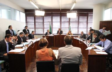 CCJ vota nesta terça-feira (14) doze vetos do Poder Executivo