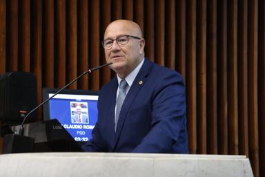 Em Loanda, Estado, Itaipu e prefeitura vão acabar com maior erosão urbana do país, diz deputado Romanelli (PSD)