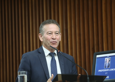 Deputado Professor Lemos (PT) homenageia servidores públicos e reforça a luta por justiça salarial para policiais e bombeiros
