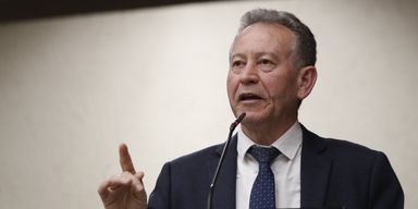 Deputado Professor Lemos (PT) alerta para risco de terceirização nos internatos dos colégios agrícolas do Paraná