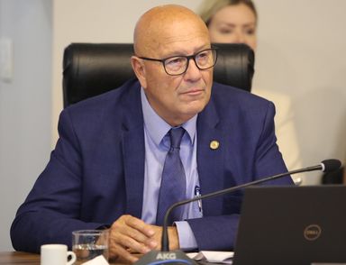 Deputado Luiz Claudio Romanelli (PSD) defende uso de recursos dos juros da dívida pública na habitação de interesse social