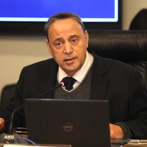 Foto do deputado Hussein Bakri