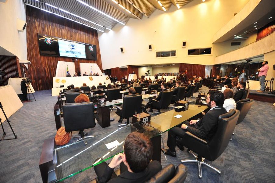 Parlamento Universitário