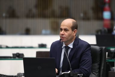 Projeto quer que operadoras de telefonia disponibilizem conta detalhada para planos pré-pago
