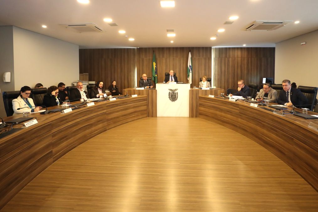 Queda nas filas de cirurgias eletivas e investimentos marcam prestação de contas da Sesa na Assembleia