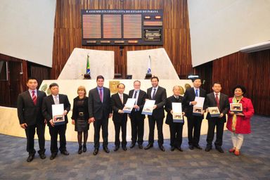 Assembleia Legislativa recebe comitiva de parlamentares chineses