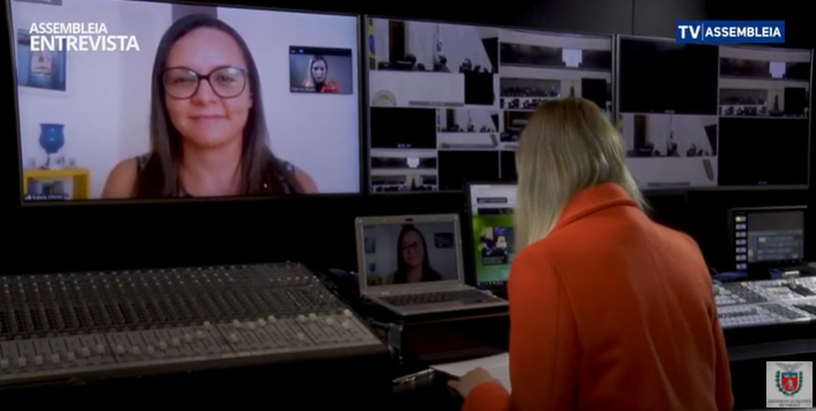 parlamento assembleia entrevista