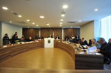 Vetos do Executivo a reajustes do funcionalismo passam na CCJ e seguem para Plenário
