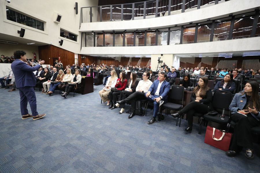escola reforma 30102025