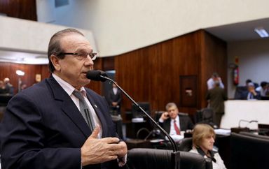 Comissão de Finanças aprova sete projetos do Executivo em reunião extraordinária