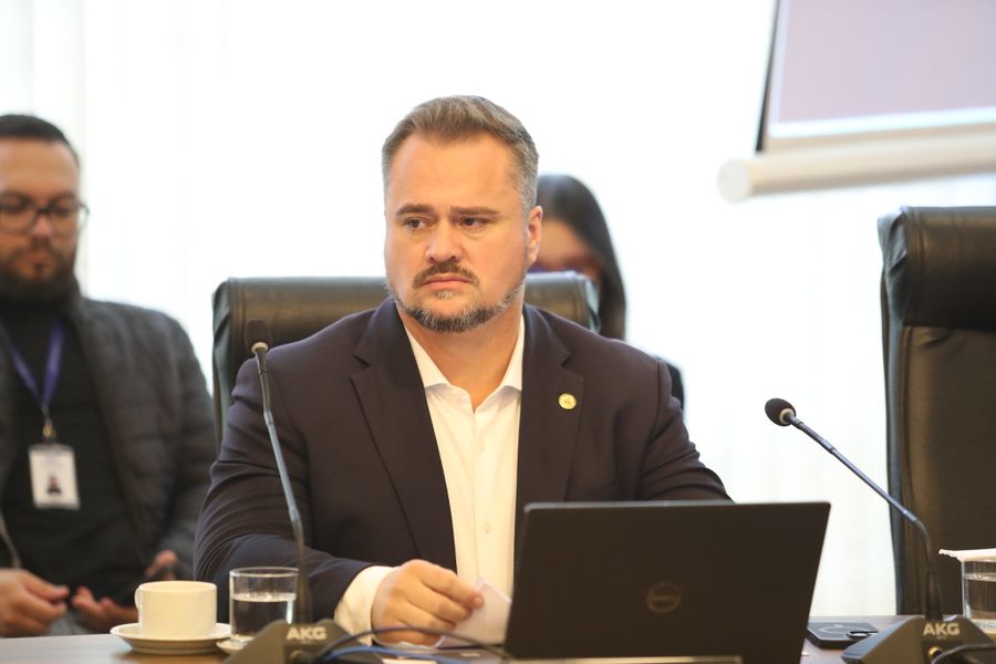 alisson decreto