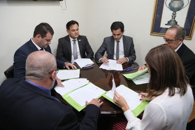 Comissão de Defesa do Consumidor aprova projeto idealizado no Parlamento Universitário