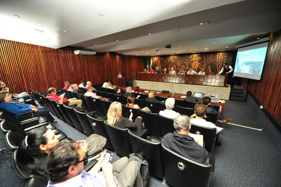 Audiência Pública - Escarpa Devoniana"