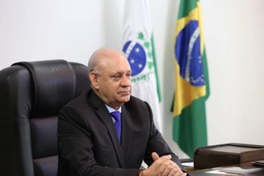 Pedidos de impeachment do governador Beto Richa são arquivados na Assembleia