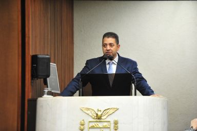Deputado não quer que entidades sejam prejudicadas e pede revogação de alteração no Nota Paraná