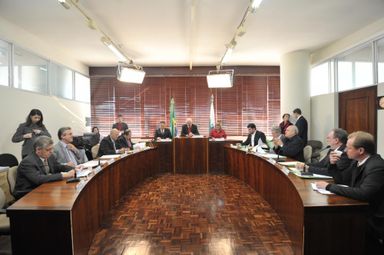 CCJ aprova reajuste de 6,28% para servidores do Poder Judiciário