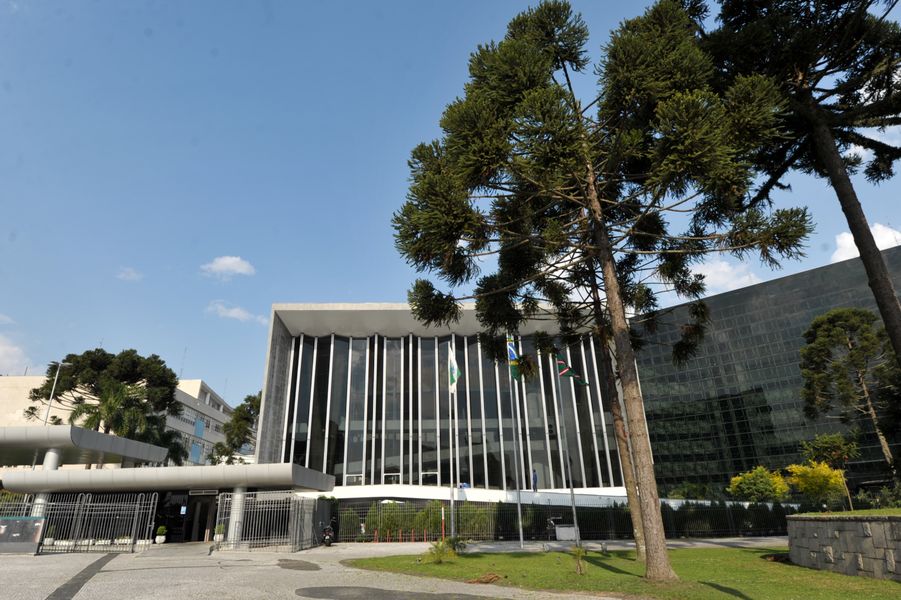 comissões formadas fachada alep