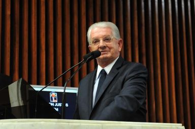 Deputados chegam a solução negociada e não haverá disputa pela CCJ