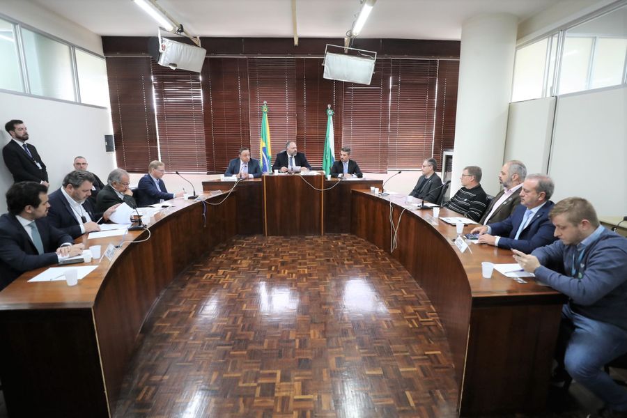 reunião madeira 06062023