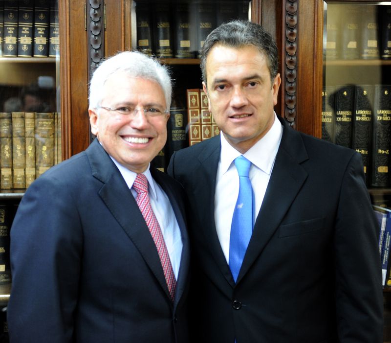 Plauto e Amaral