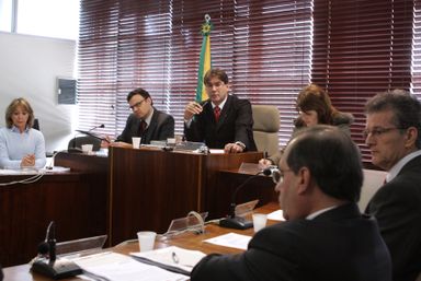 Planos de saúde discutem honorários médicos na Comissão de Defesa do Consumidor