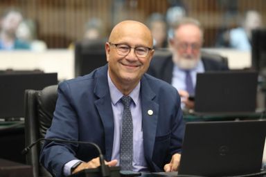 Homenagem a atletas paranaenses que foram para as Olimpíadas é protocolada na Assembleia