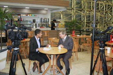 Em participação no programa Café Com Política, deputado Elio Rusch, diz que todo dia é segunda-feira