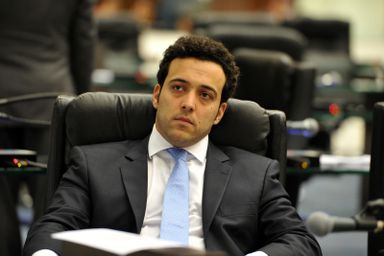 Projeto que regulamenta "couvert" é aprovado com emenda