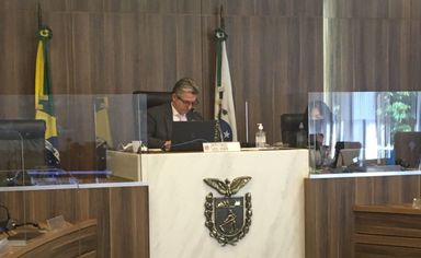 Parceria entre instituições pode garantir e acelerar processo de regularização fundiária da Ocupação Bubas, em Foz do Iguaçu
