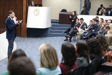 Escola do Legislativo, em parceria com o TCE-PR, promove capacitação sobre os trâmites e procedimentos no Tribunal de Contas