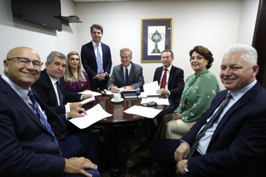 Frente Parlamentar vai acompanhar políticas públicas de regularização fundiária e habitação no Estado