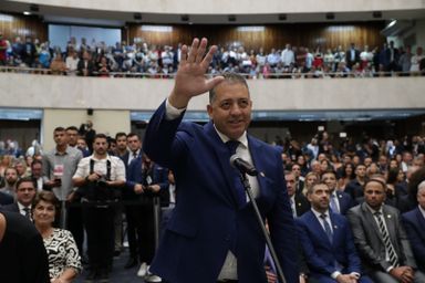 Deputado Cobra Repórter toma posse para o terceiro mandato como deputado estadual