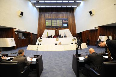 Plano Estadual de Educação começa a ser votado em Plenário nesta quarta-feira (17)