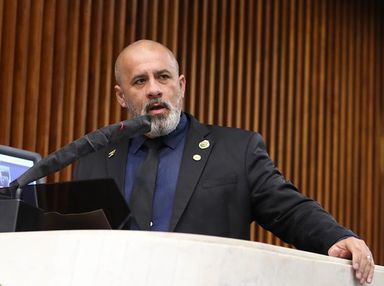 Deputado Soldado Fruet cobra solução para falta de segurança nos pequenos municípios