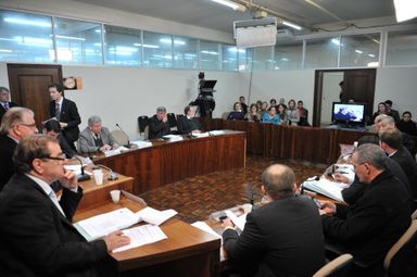 Votação de recurso divide a Comissão de Constituição e Justiça