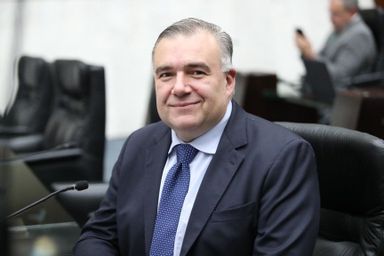 Deputado Ney Leprevost (União) é eleito presidente da Comissão de Obras Públicas, Transportes e Comunicação