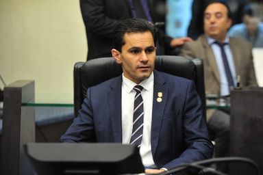 Deputado paranaense Marcio Pacheco é confundido com deputado investigado no Rio de Janeiro