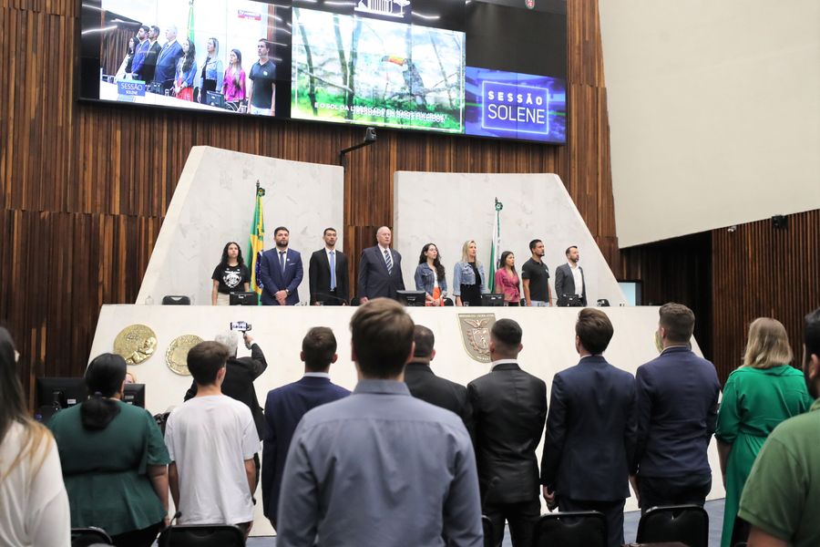 solene juventude