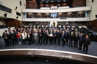 IDR Paraná recebe homenagem pelo cinquentenário na Assembleia Legislativa