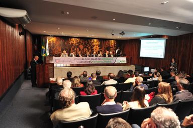 Comissão de Assuntos Metropolitanos ouviu os problemas e as soluções para a Grande Curitiba
