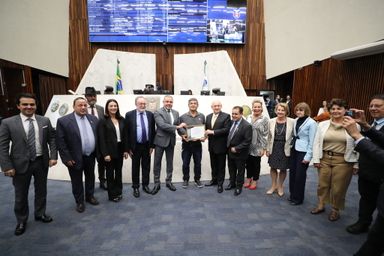 Herói de Cambé: Joel de Oliveira recebe Menção Honrosa na Assembleia Legislativa
